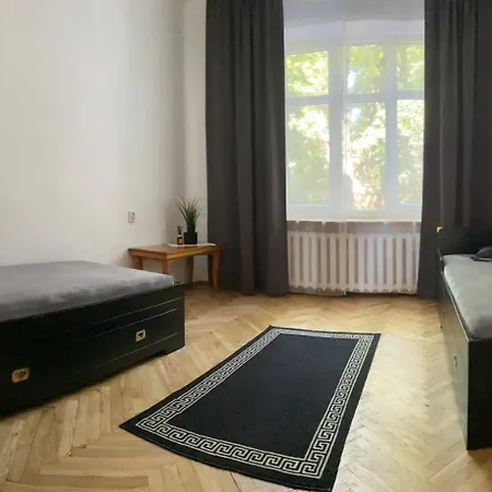 Apartment Danes Square With River View