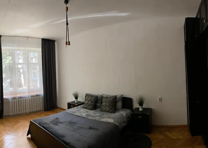 Danes Square With River View Apartamento *